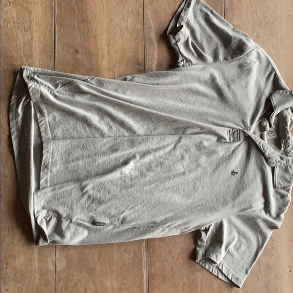 Collared shirt